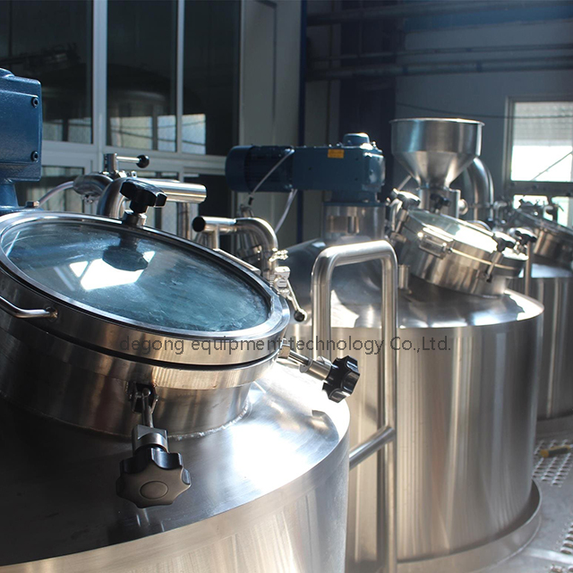 1000L SUS 304 Craft Brewery Vessel / Brewhouse System Carro armato di fermentazione della birra personalizzato in vendita