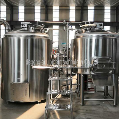 Attrezzatura commerciale industriale della fabbrica di birra della birra dell'acciaio inossidabile 10HL da vendere